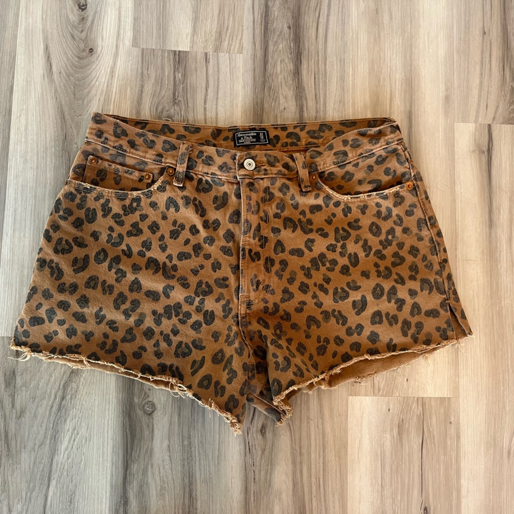 Abercrombie & Fitch 31/12 Annie High Rise Cheetah Denim Shorts